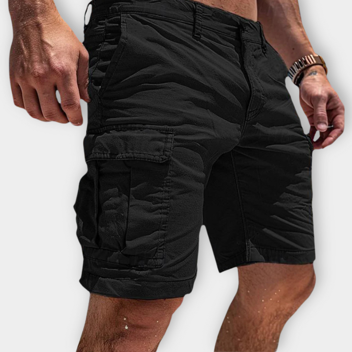 Thomas – Cargo shorts with flap pockets